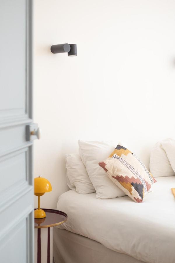 Appartement Porte Mars Reims Exteriör bild